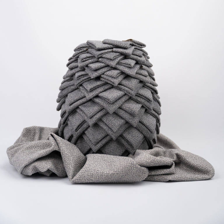 DRAGON – OBICIE Z PAZUREM