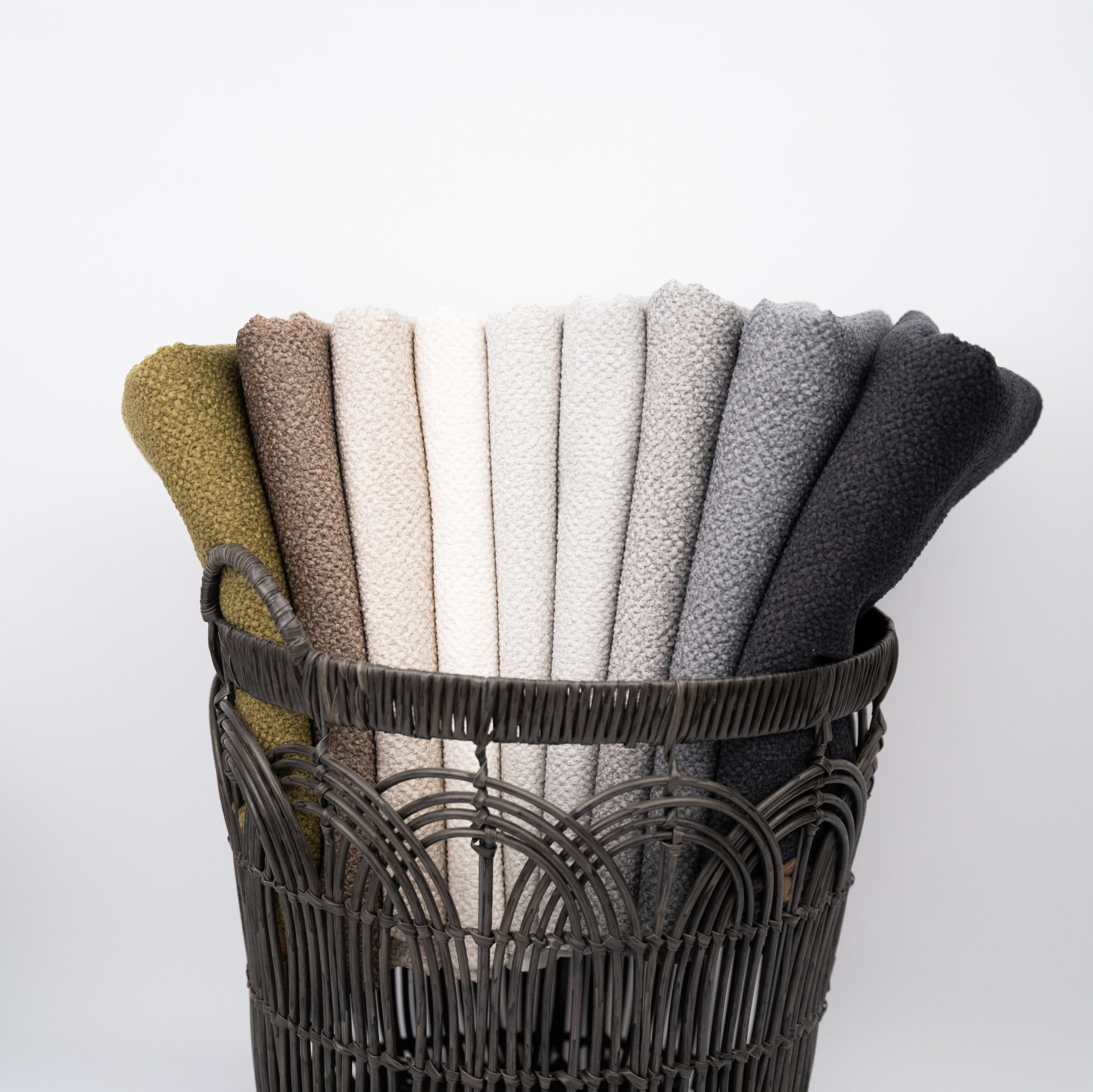 7609DRAGON – OBICIE Z PAZUREM